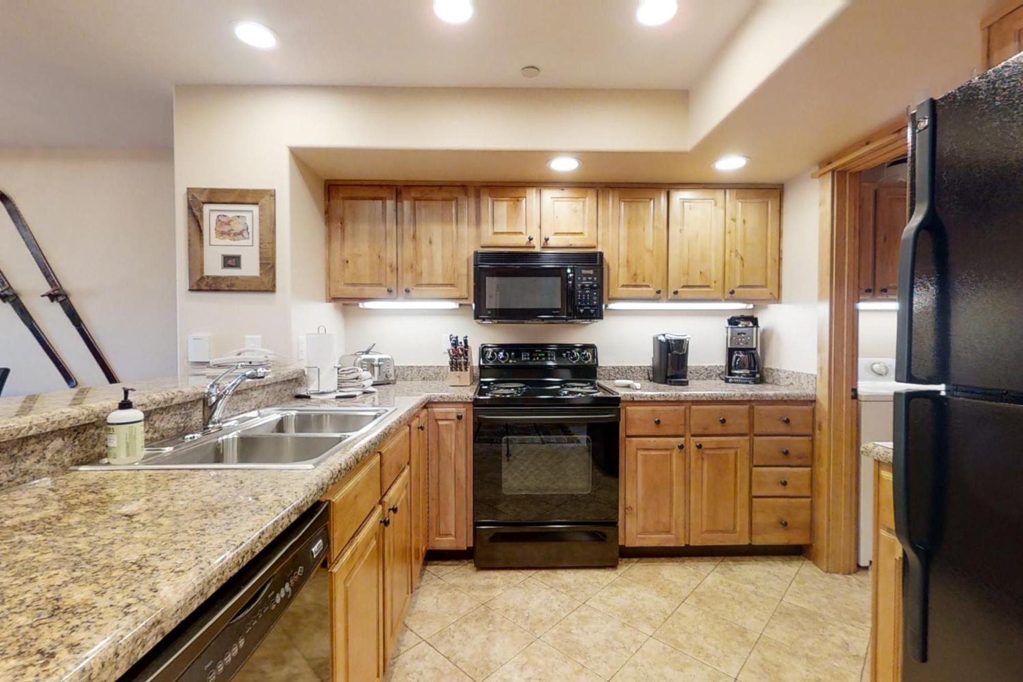 Canyon Creek Steamboat Springs Room photo