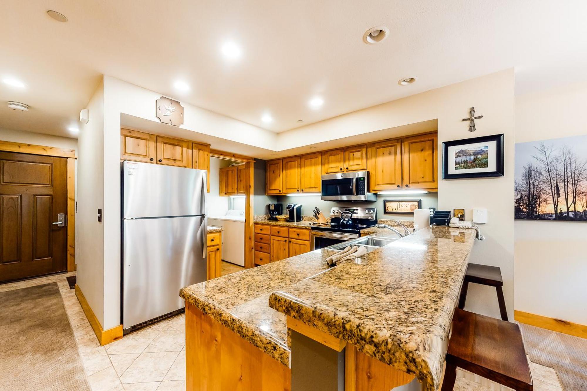 Canyon Creek Steamboat Springs Room photo