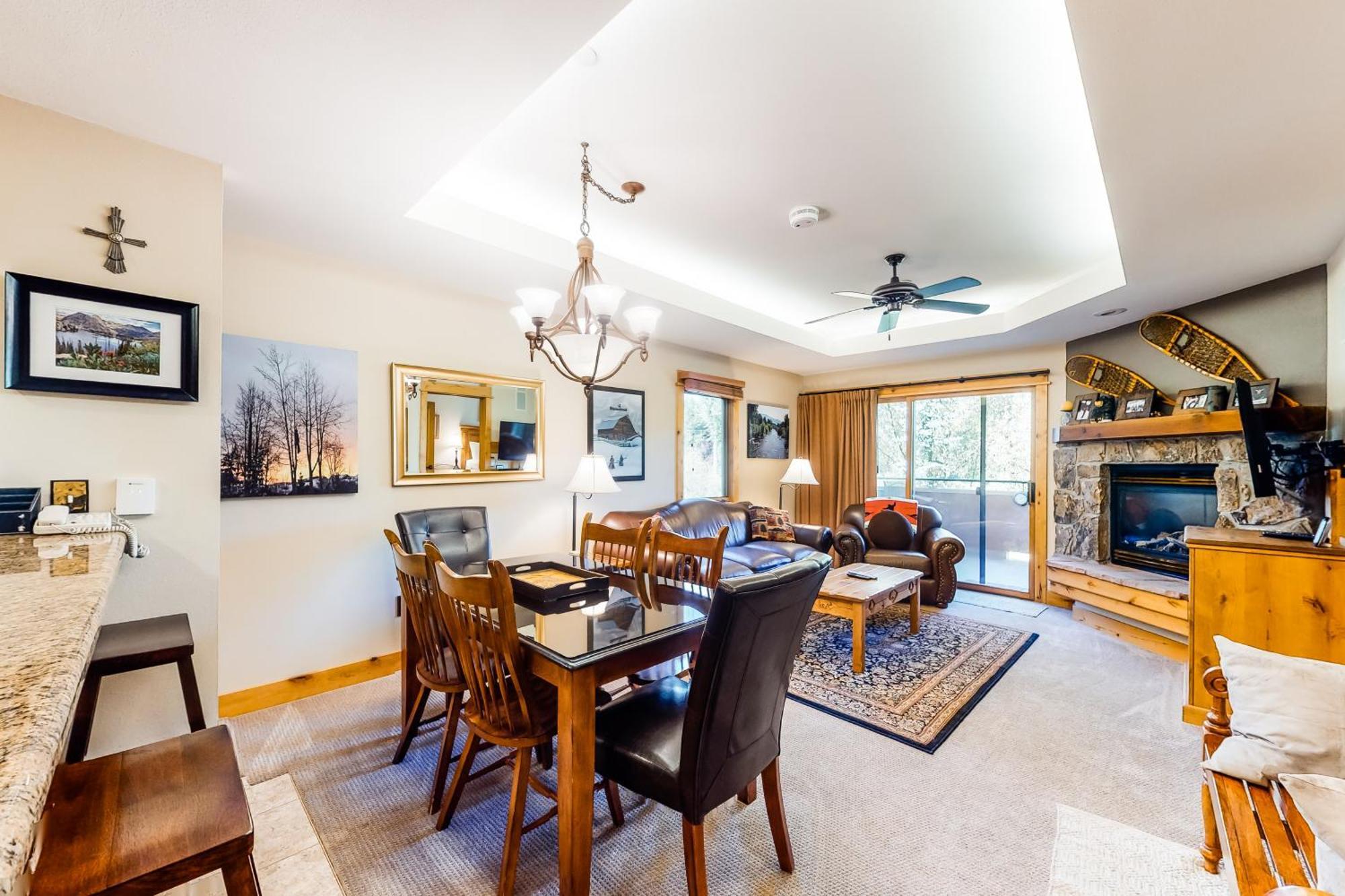 Canyon Creek Steamboat Springs Room photo
