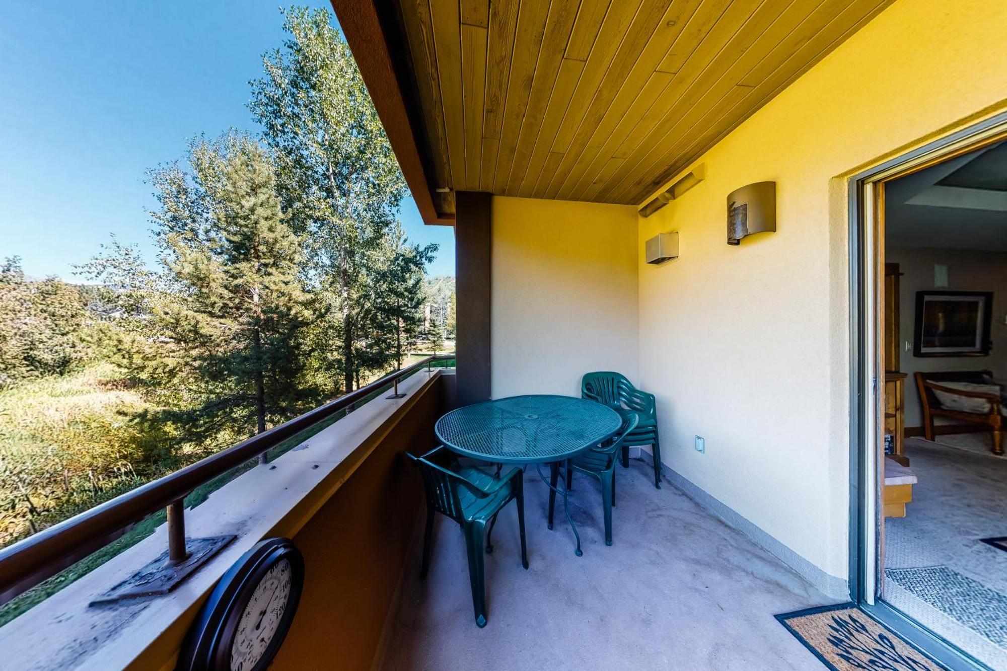 Canyon Creek Steamboat Springs Room photo