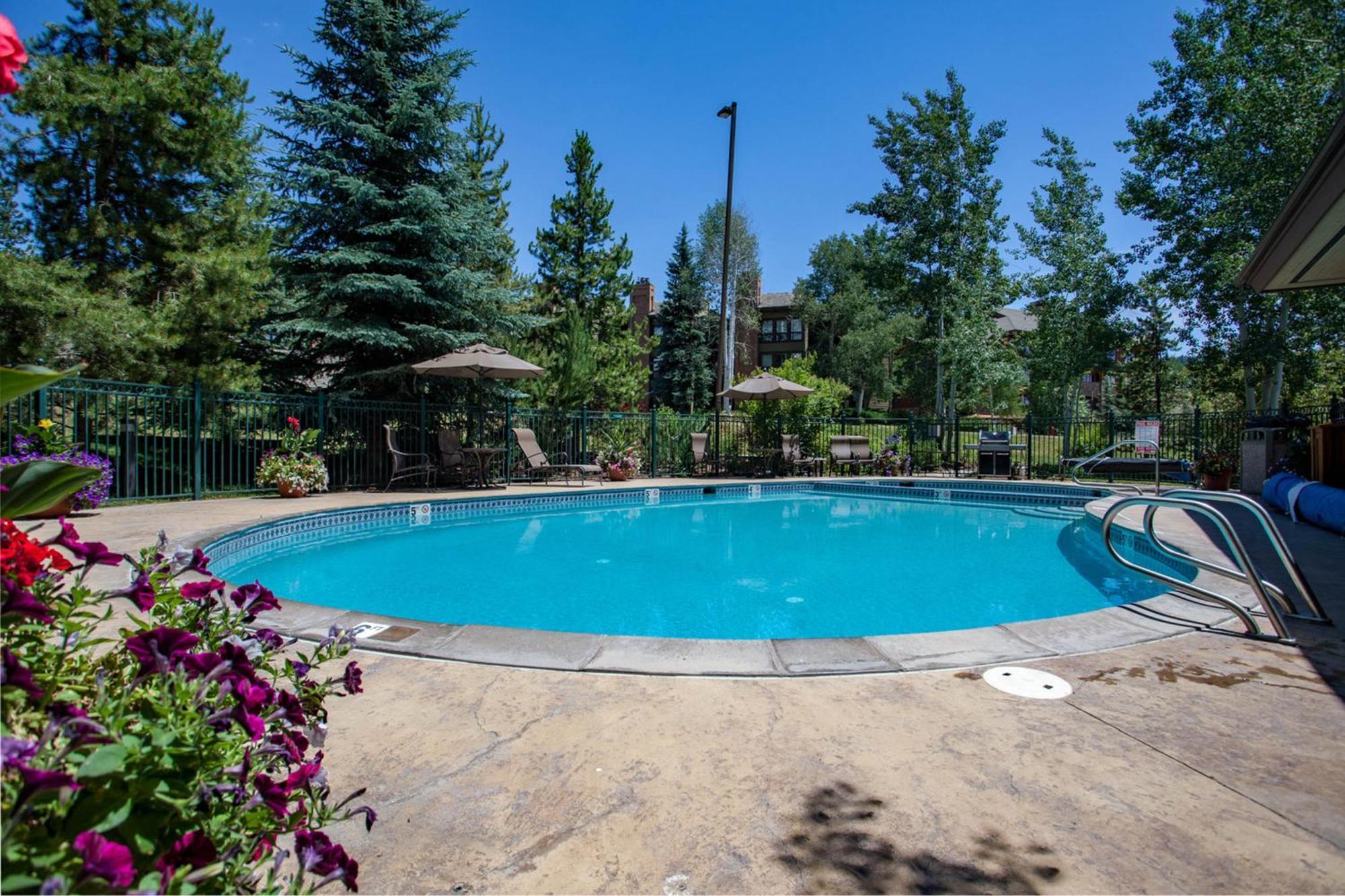 Canyon Creek Steamboat Springs Room photo