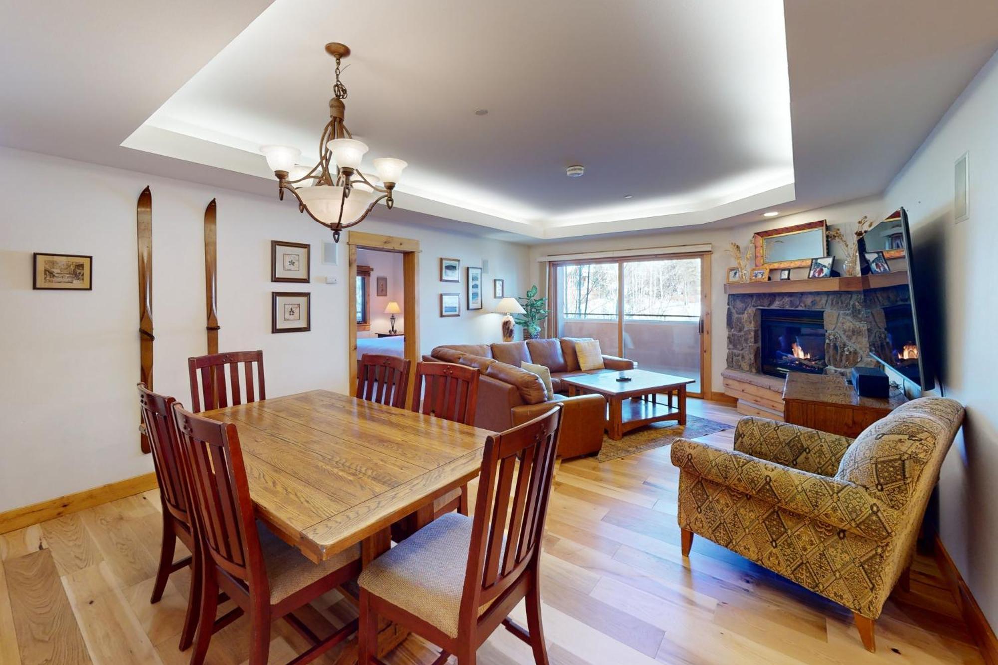 Canyon Creek Steamboat Springs Room photo